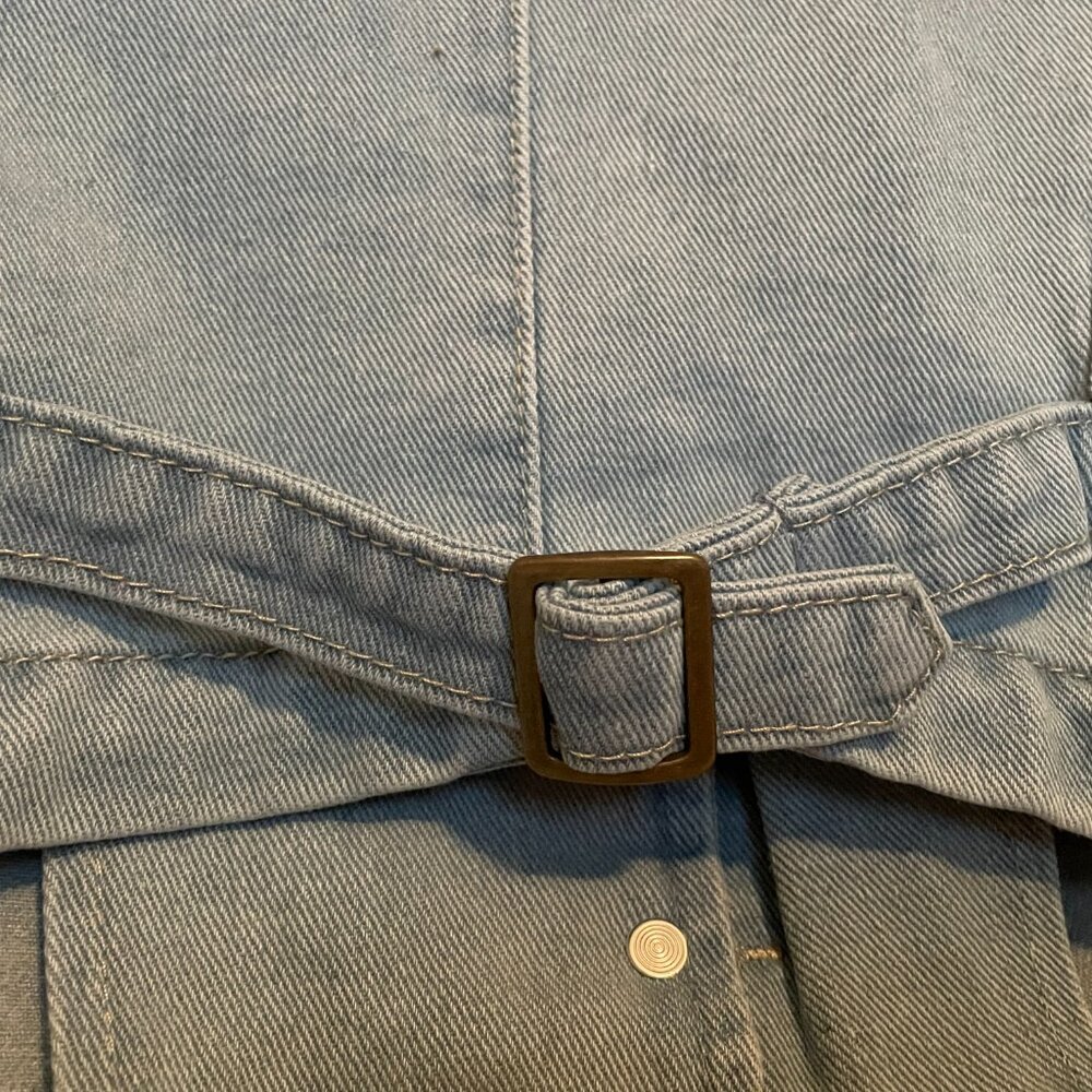 Forever 21, XS, Light Wash Denim Vest - Picture 7 of 9